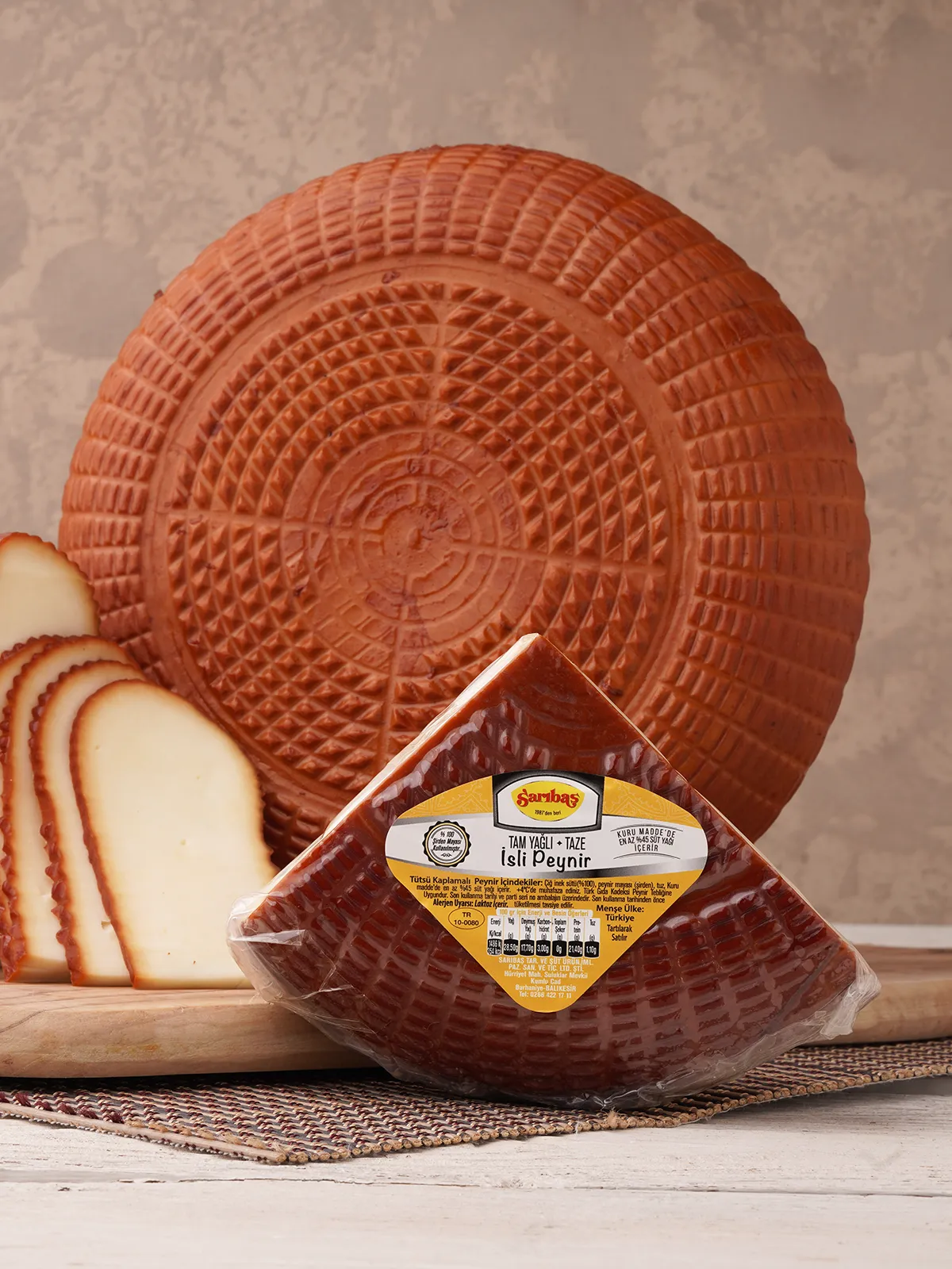 Tam Yağlı İsli Peynir 450 GR