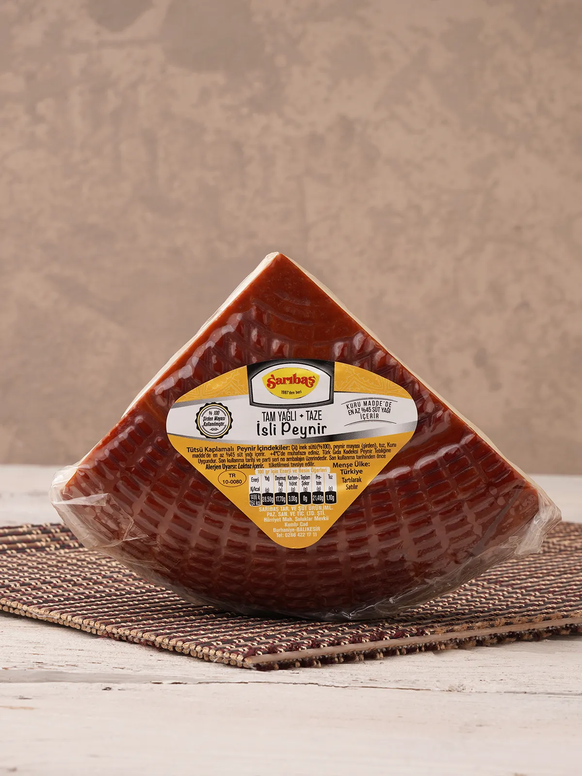 Tam Yağlı İsli Peynir 450 GR